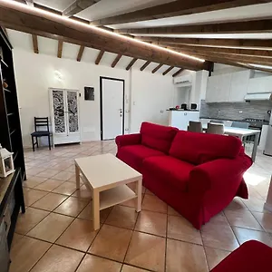  Apartamento Gocce Balsamiche Italia