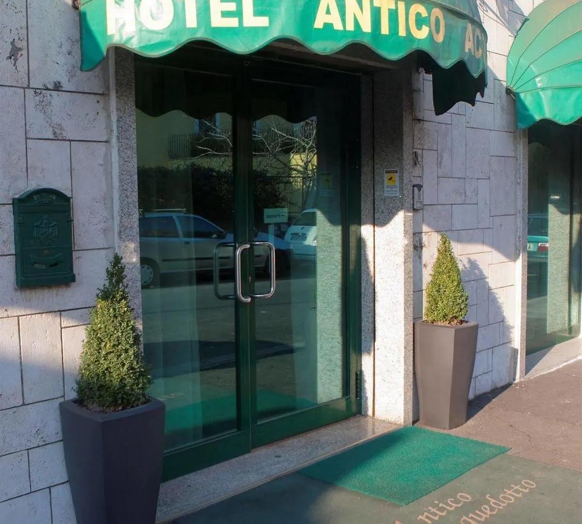 Hotel Antico Acquedotto Rom 3*,